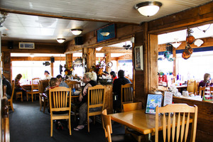 Wally's Chowder House interior