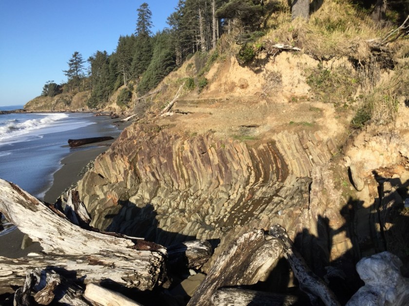 rocky coast at Beach 4