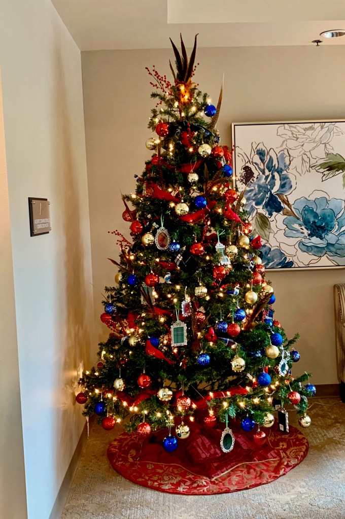 The plaid Christmas tree